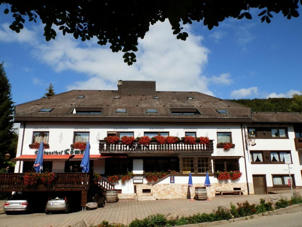 Landhotel Löwen Blumberg Exterior foto